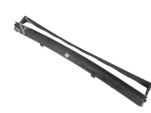 Used Grille LAND ROVER DISCOVERY V (L462) 3.0 Td6 4x4 (258 hp) 30247000