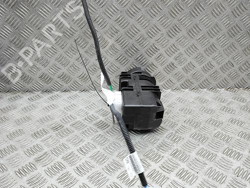 Central lock pump VW PASSAT B7 (362) 1.4 TSI EcoFuel | BP37469217M86 - Image 3