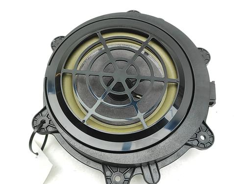 speaker-porsche-macan-95b-2014-34136607 main image