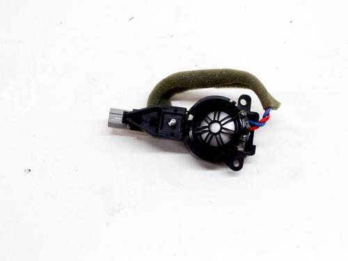 speakers-jaguar-f-pace-x761-20-td4-awd-jaguar-bj32-18808-ac-2015-9628809 main image