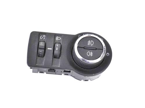 Used Electronic module CHEVROLET TRAX 1.7 TD (131 hp) 30217104