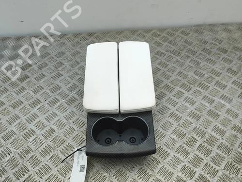 Used Armrest / Center console Armrest / Center console TESLA MODEL X (5YJX) P100D AWD (772 hp) 33661401 33661401