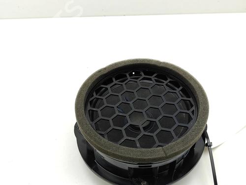 speaker-bmw-3-f30-f80-2011-2012-2013-2014-2015-2016-2017-2018-33392931 main image