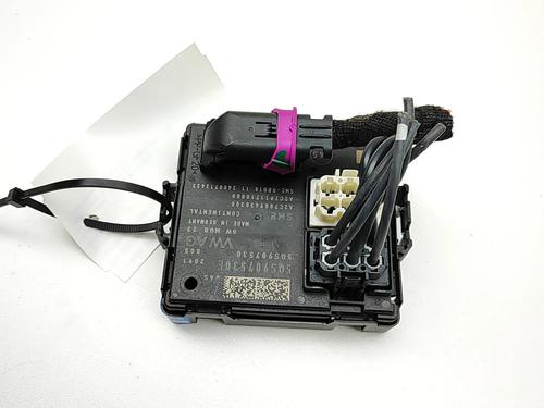 Used Electronic module Electronic module SKODA SUPERB IV Estate (NZ5) 1.5 TSI iV PHEV (204 hp) 36703658 36703658