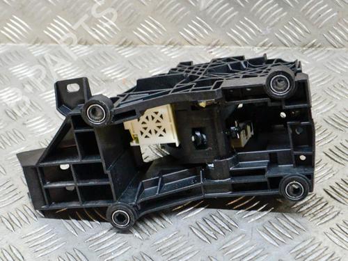 Gear lever TOYOTA RAV 4 IV (_A4_) 2.5 Hybrid 4WD (AVA44_) | BP8353144M90 