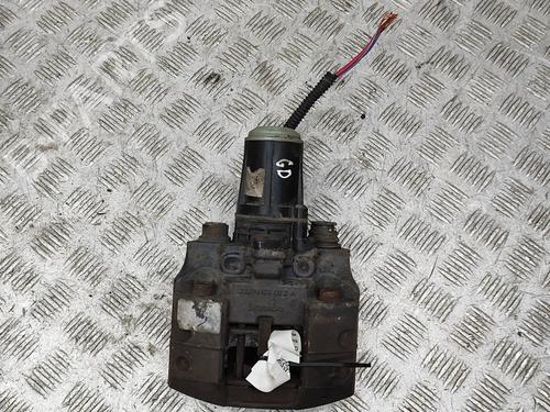 Høyre bremsecaliper bak TESLA MODEL S (5YJS) P100D AWD | BP28436570M106