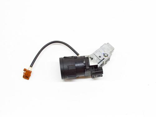 Used Ignition barrel PEUGEOT 2008 I (CU_) 1.2 VTi (82 hp) 8145875