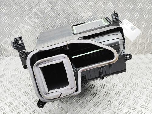 Used Heater matrix Heater matrix VW ID.5 (E39) Pro Performance (204 hp) 33847716 33847716