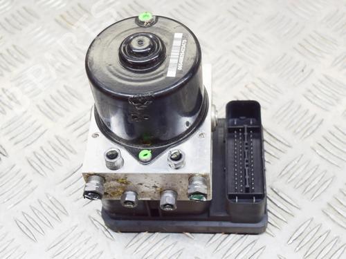 Used ABS pump RENAULT CLIO III (BR0/1, CR0/1) 1.2 16V (BR02, BR0J, BR11, CR02, CR0J, CR11) (75 hp) 6774661