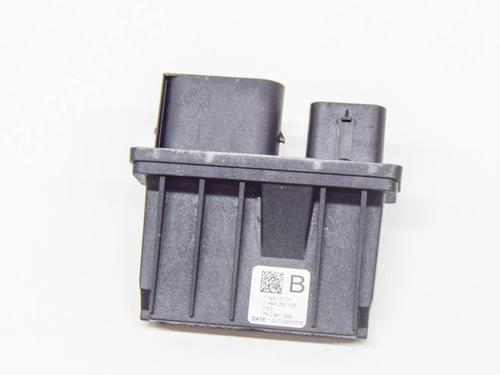 Used Electronic module Electronic module AUDI Q3 (8UB, 8UG) 2.0 TDI (184 hp) 6770987 6770987