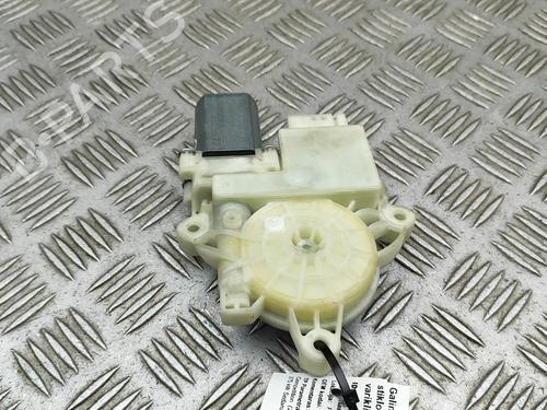Left rear window motor BMW 3 (G20, G80, G28) M3 Competition | BP29542380E23 - Image 2
