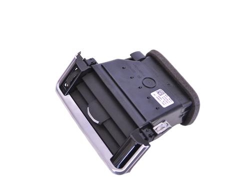 Used Air vent LAND ROVER RANGE ROVER VELAR (L560) 2.0 D180 TD4 4x4 (180 hp) 30237304