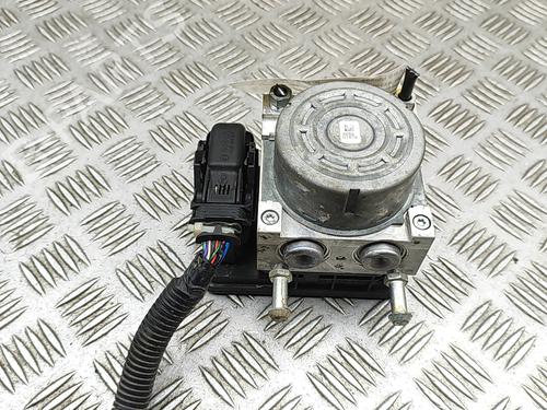 Pompe ABS MITSUBISHI OUTLANDER III (GG_W, GF_W, ZJ, ZL, ZK) 2.2 Di-D 4WD (GF6W) (150 hp) 30301690