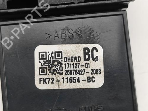 Switch LAND ROVER RANGE ROVER SPORT II (L494) 4.4 SDV8 4x4 | BP29830182I30