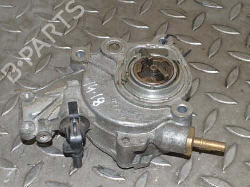 Used Vacuum pump VW PASSAT B6 (3C2) 2.0 TDI (136 hp) 30225633