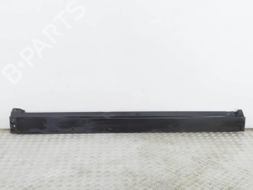 Højre sidekjole Højre sidekjole JAGUAR I-PACE (X590) EV400 AWD (400 hp) 29226985 29226985