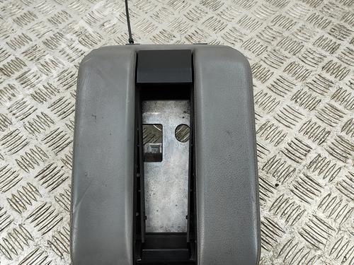 Used Armrest / Center console BMW 7 (E38) 735 i, iL (235 hp) 29075856
