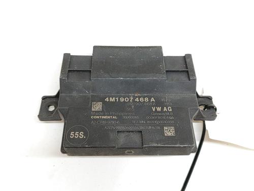 Used Electronic module Electronic module AUDI A4 B9 Avant (8W5, 8WD) 2.0 TDI (150 hp) 19645218 19645218