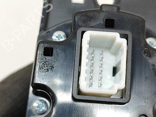 Switch INFINITI Q30 1.6 | BP28564157I30 