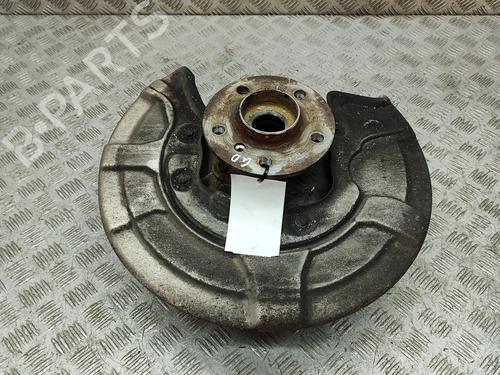 Used Right rear steering knuckle BMW X7 (G07) xDrive M 50 d (400 hp) 27533025