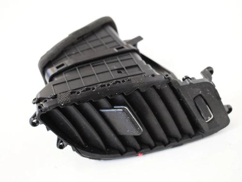 Used Air vent HYUNDAI i30 (GD) 1.6 CRDi (110 hp) 30208175