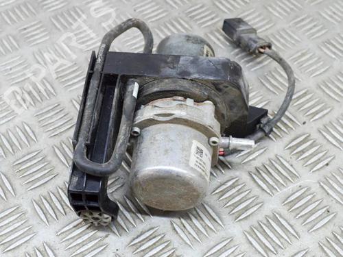 Used Vacuum pump Vacuum pump BMW 3 (G20, G80, G28) 330 e Plug-in-Hybrid xDrive (292 hp) 27758071 27758071