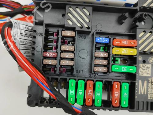 Fuse box BMW 3 (G20, G80, G28) 330 e Plug-in-Hybrid | BP28433366E1 - Image 8