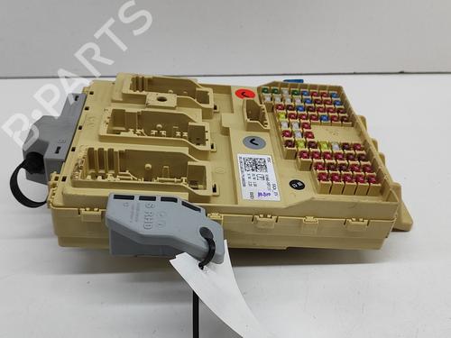 Zekeringkast HYUNDAI KONA (SX2) EV (218 hp) 27786228