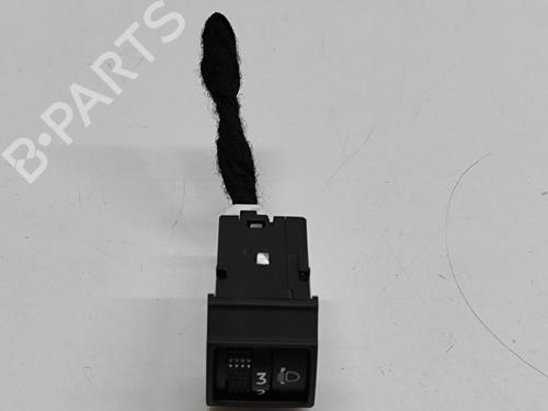 Used Switch NISSAN QASHQAI III (J12) 1.3 DIG-T (140 hp) 28565366