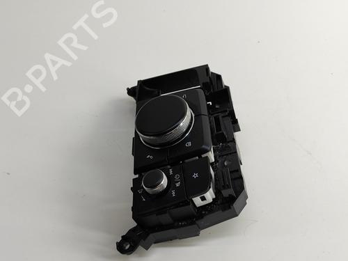 Switch MAZDA CX-30 (DM) e-SKYACTIV-X M Hybrid | BP28557711I30 