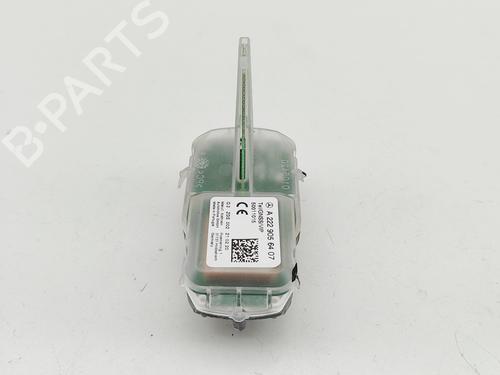 Used Antenna/Base MERCEDES-BENZ S-CLASS (W222, V222, X222) S 350 d (222.020, 222.120) (286 hp) 30493054