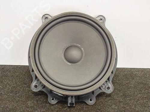 speaker-tesla-model-3-5yj3-2017-27747748 main image