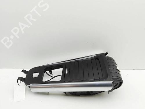 Middle console MERCEDES-BENZ EQA (H243) EQA 250 (243.701) | BP33732245I22 - Image 4