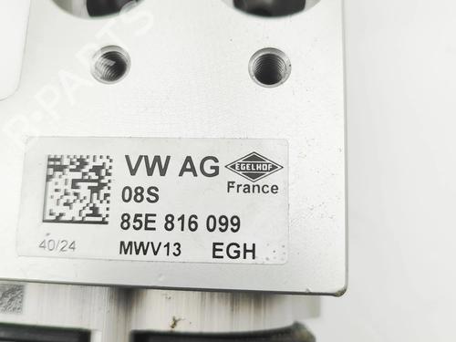 Electronic sensor PORSCHE MACAN (XAB) 4 Electric 4 (XABBB1, XABFD1) | BP38467233M84  - Image 5