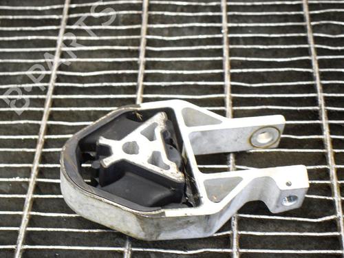 Used Gearbox mount VOLVO XC40 (536) T4 AWD (190 hp) 8834438