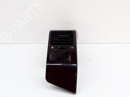 Used Air vent MITSUBISHI PAJERO III (V7_W, V6_W) 3.2 Di-D (V68W) (160 hp) 14638074