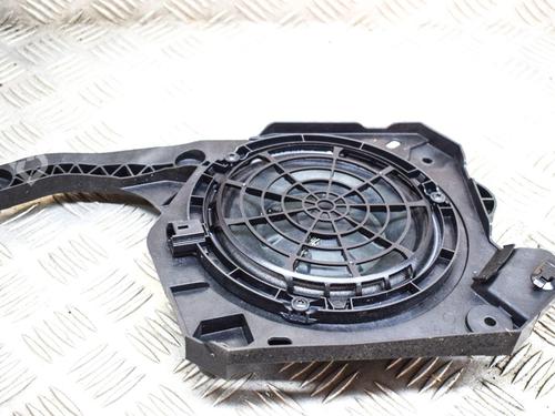 Used Speaker PEUGEOT 3008 II SUV (MC_, MR_, MJ_, M4_) 1.2 THP/ PureTech 130 (MRHNSM, MRHNSU, MRHNSJ, MRHNYW,... (131 hp) 12927783