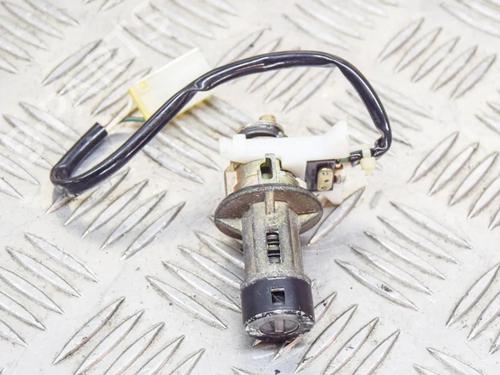 Bagklap lås Bagklap lås MITSUBISHI GTO Coupe (Z1_A) 3.0 AWD (Z16A) (286 hp) 27750030 27750030