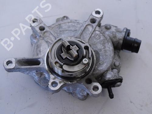 vacuum-pump-mercedes-benz-e-class-w213-2016-30256988 main image