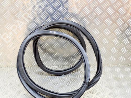 Used Rubber door seal AUDI A6 C8 (4A2) 45 TFSI Mild Hybrid quattro (245 hp) 27751843