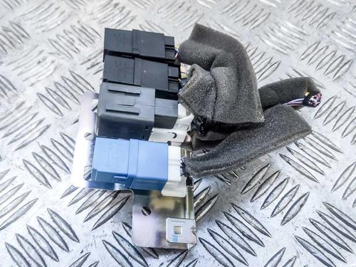 Fuse box NISSAN QASHQAI II (J11, J11_) 1.2 DIG-T | BP6760329E1