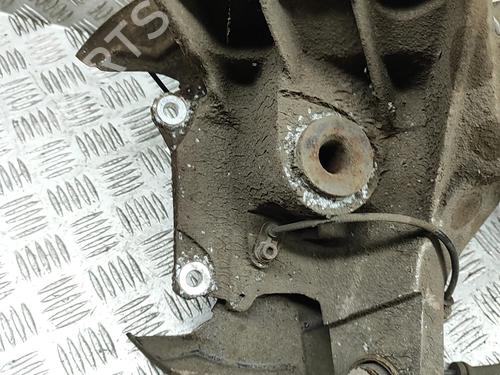 Right rear steering knuckle ALFA ROMEO GIULIETTA (940_) 1.6 JTDM (940FYB11, 940FYB1A, 940FYF11, 940FYF1A) | BP30620956M28