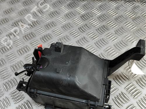 Fuse box JAGUAR XF II (X260) 2.0 D | BP27158313E1 