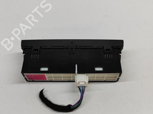 Switch MAZDA CX-30 (DM) SKYACTIV-G M Hybrid | BP28557325I30 