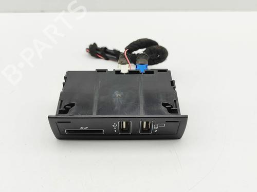 Used Electronic module Electronic module MERCEDES-BENZ S-CLASS (W222, V222, X222) S 350 d (222.020, 222.120) (286 hp) 33378444 33378444