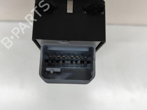 Right front window switch TOYOTA PRIUS Liftback (_W2_) 1.5 Hybrid (NHW2_) | BP28434198I26
