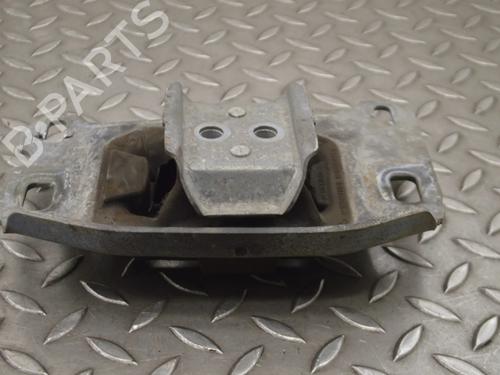 Used Engine mount PEUGEOT 3008 II SUV (MC_, MR_, MJ_, M4_) 1.6 THP 165 (M45GYW, M45GZW, M45GYV) (165 hp) 30231997