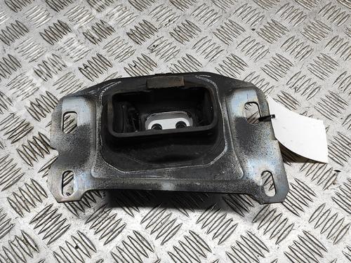 Used Engine mount PEUGEOT 3008 II SUV (MC_, MR_, MJ_, M4_) Hybrid 180 (M4DGLU) (179 hp) 30178141