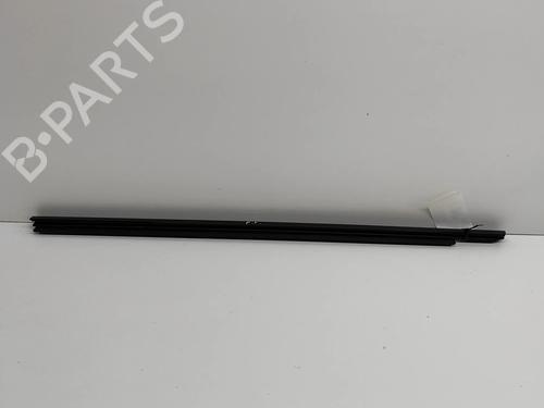 Used Door moulding trim BMW 4 Gran Coupe (G26) 420 d Mild-Hybrid (190 hp) 27766904