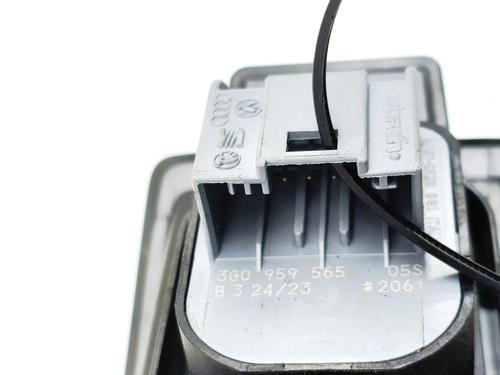 Right front window switch VW CRAFTER Van (SY_, SX_) 2.0 TDI FWD (SYB, SYC, SYD) | BP39501429I26 - Image 8
